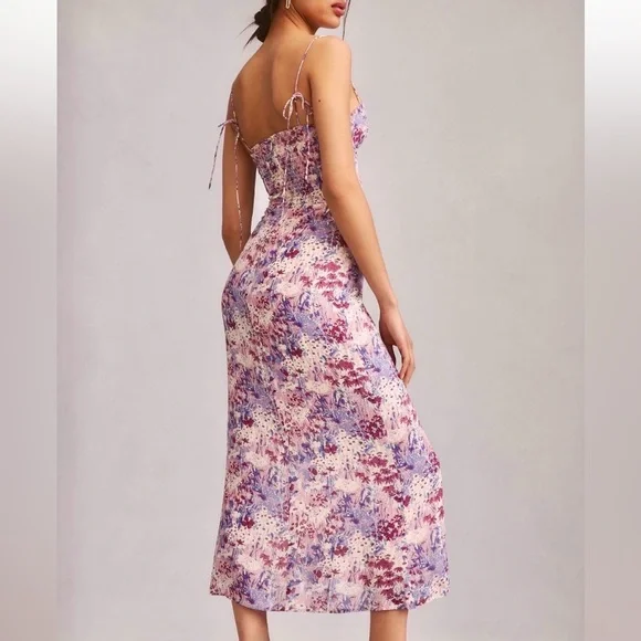 🌺🎉HP🎉🌺 NWT Reformation Kourtney Dress Morning Dew